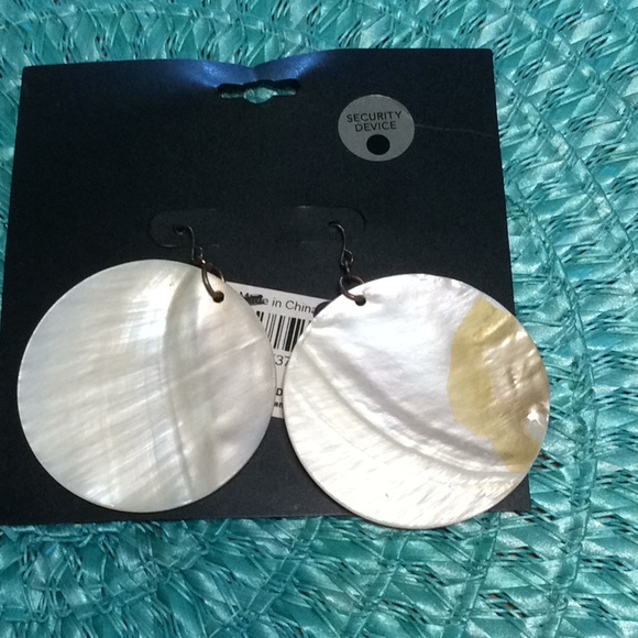 NWT Sapphire 2” diameter dangling earrings. Orange - Picture 4 of 5